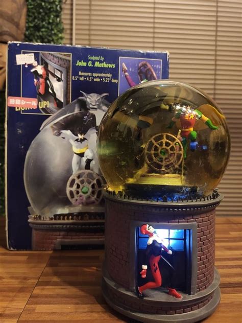 Snowglobe DC Batman Rare!, Hobbies & Toys, Toys & Games on Carousell