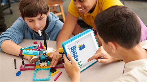 LEGO Education SPIKE Prime pour apprendre le STEAM au collège