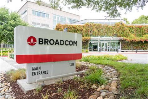 Broadcom: Hanging On To One Of My Favorite Dividend Growth Stocks ...