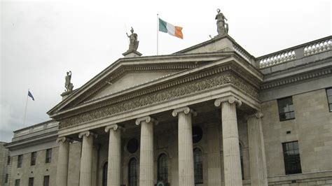 Irish Parliament Building by Belisarius-10K on DeviantArt