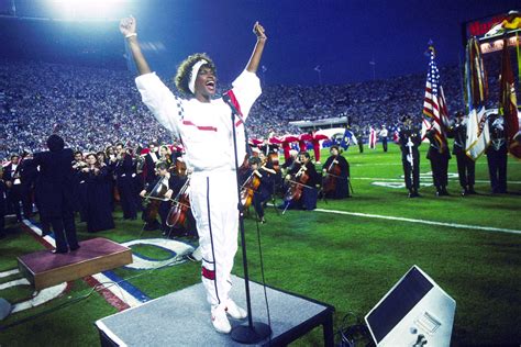 28 Of The Most Iconic Performances In Super Bowl History