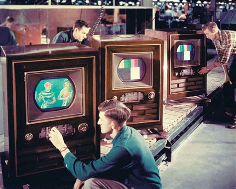 Dec. 30, 1953: The First Compatible Color TV Sets Go on Sale for $1,000 (Around $9,500 Today ...