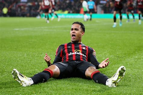 Justin Kluivert and Bournemouth are determined to make his latest move ...