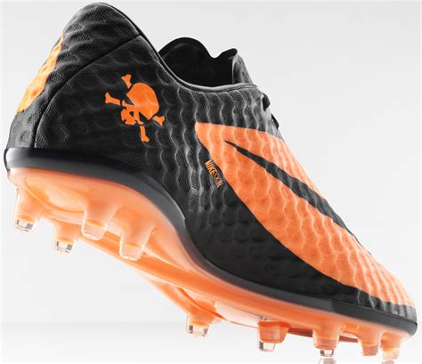 Nike Hypervenom Released + 2 New Nike Hypervenom Boots Leaked - Footy Headlines