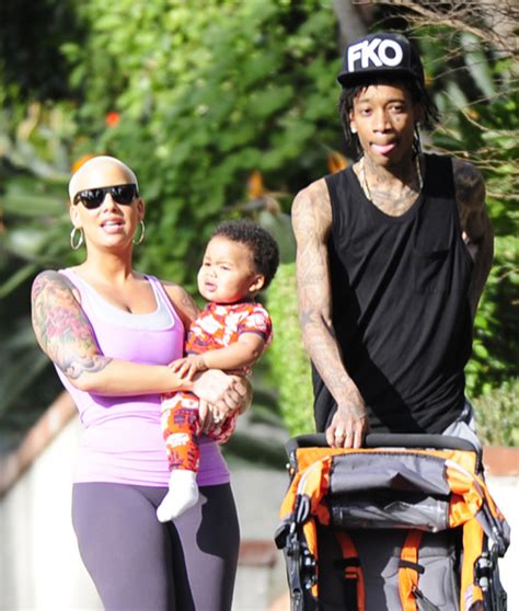 Amber Rose & Wiz Khalifa Take Their Boy For A Stroll | Celeb Baby Laundry