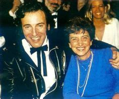 Dad, Douglas Frederick Springsteen (1925–1998), mother Adele Ann Zirilli (født 1925) attending ...