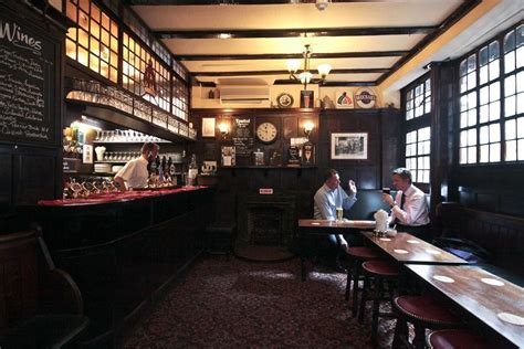 Ye Olde Mitre Pub Review, Ely Court, London | Travels With Beer | London, London places, London ...