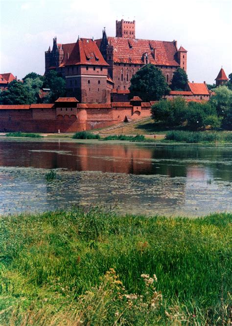 Malbork Castle Free Photo Download | FreeImages