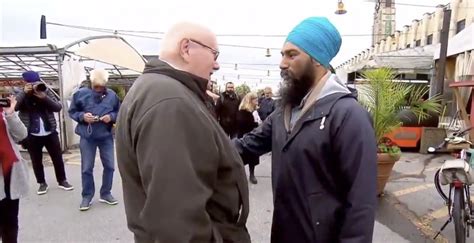 NDP Leader Jagmeet Singh told to "cut off" turban during campaign stop ...