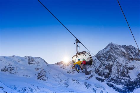 Skiing Vacation Packages - Ski Travel Deals | SouthwestVacations