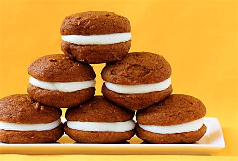 Pumpkin Whoopie Pies - Gimme Some Oven