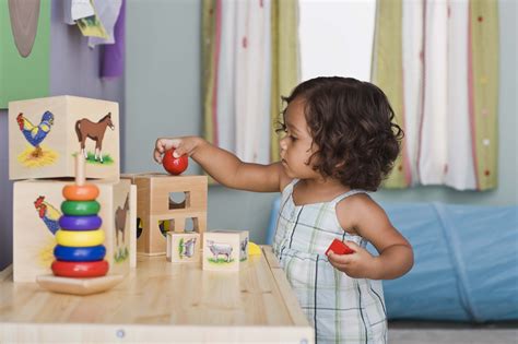 Piaget S Sensorimotor Toys | Wow Blog