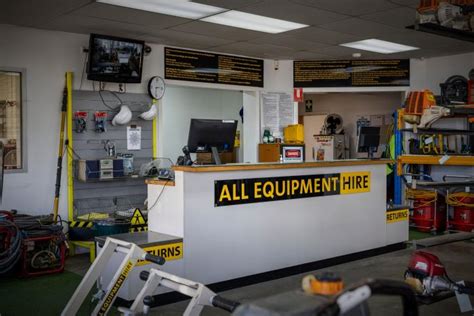 Why Should You Choose To Rent Equipment? | BUILD