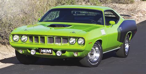 1971 Plymouth Hemi ‘Cuda - Sassy Grass Green with billboard stripe