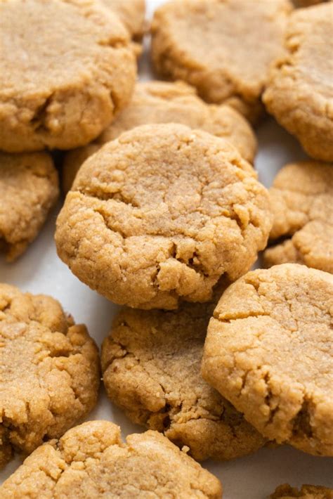 No Flour Peanut Butter Cookies With 4 Ingredients - Brooklyn Farm Girl