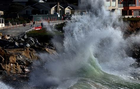 Wind, rain, massive swell: Santa Cruz County braces for storm impact – Santa Cruz Sentinel