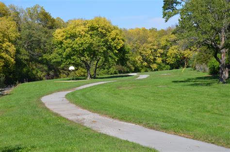 Town Fork Creek Greenway - KC Parks and Rec