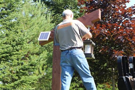 Finishing and Installing Solar Driveway Lights – WoodchuckCanuck.com