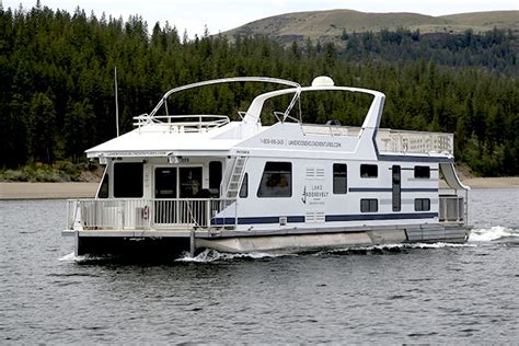 Houseboats | Lake Roosevelt Adventures