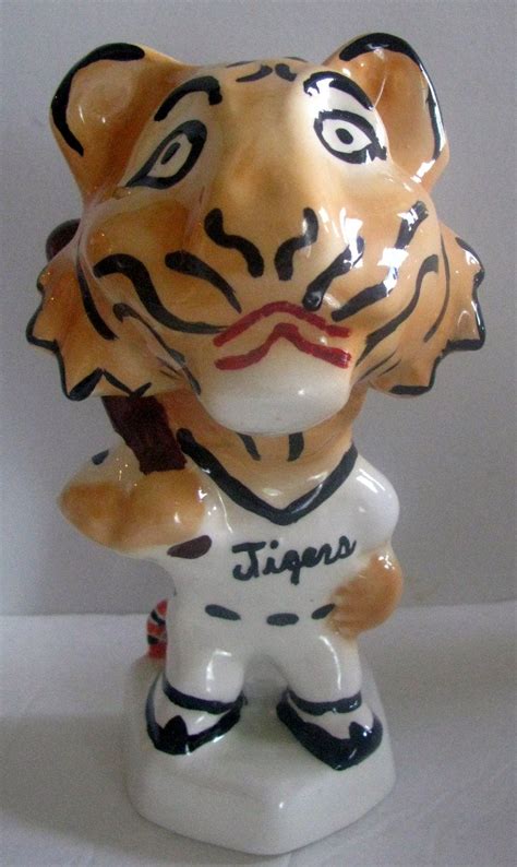 Lot Detail - 50's DETROIT TIGERS MASCOT BANK