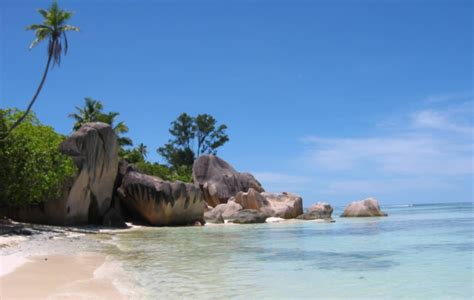 Tourist Destination: Seychelles Islands - Seychelles Tourist Attractions