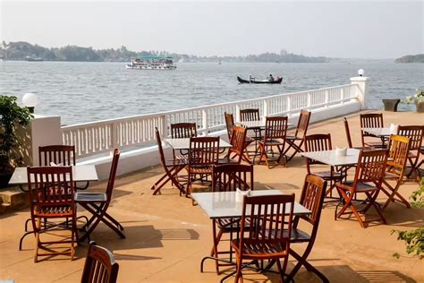 Top 10 Seafood Restaurants in India - Tusk Travel Blog