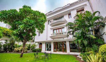 Luxury homes for sale in New Delhi, Delhi, India | JamesEdition