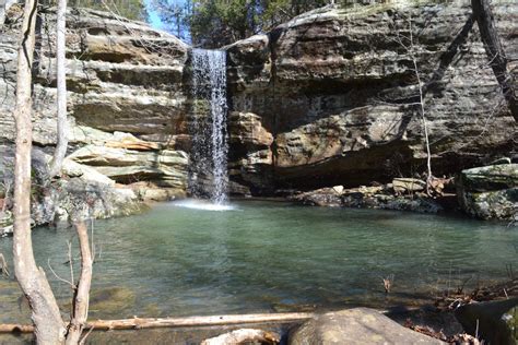 Top 5 Southern Illinois Waterfall Destinations | Hiking With Shawn