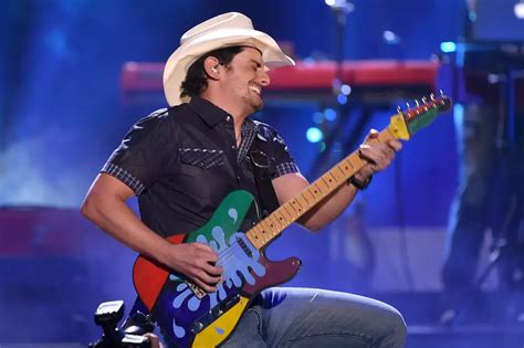 10 Best Brad Paisley Songs