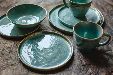 What is Earthenware Made of? – Earthenware Pottery 101