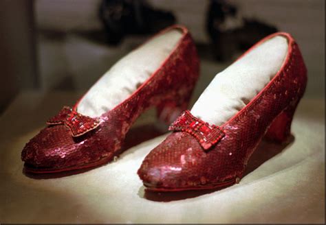 Smithsonian to lend Dorothy's ruby slippers to UK