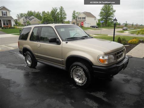 2000 Ford Explorer Sport 2 - Door 4. 0l