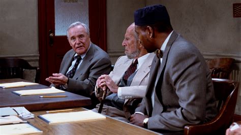 Screenshot Gallery: 12 Angry Men (1997) (Kino Lorber)