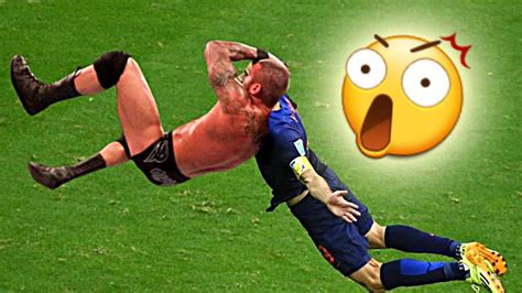 BEST SOCCER FOOTBALL VINES - GOALS, FAILS, SKILLS (part.14)😮😮 - YouTube