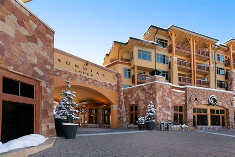 Sundial Lodge Park City | Canyons Village | Ski-in Ski-out