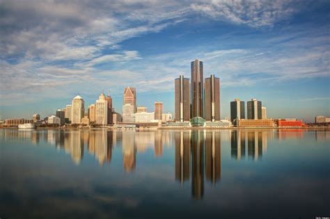 detroit skyline | Detroit skyline, Detroit city, Usa travel destinations