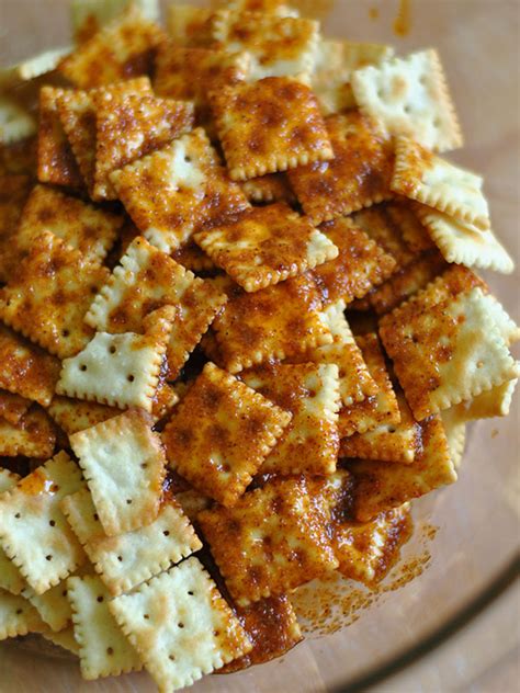 Chili Spiced Saltine Crackers - Court's House