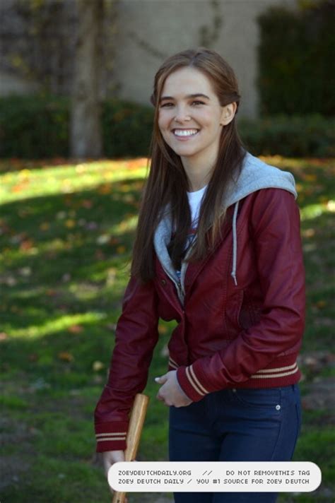 'Switched at Birth' behind the scenes: 2x07 Drive in the Knife - Zoey Deutch Photo (34684134 ...