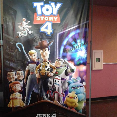 Movie Theater «Regal Cinemas Turlock 14», reviews and photos, 2323 W Main St, Turlock, CA 95380, USA