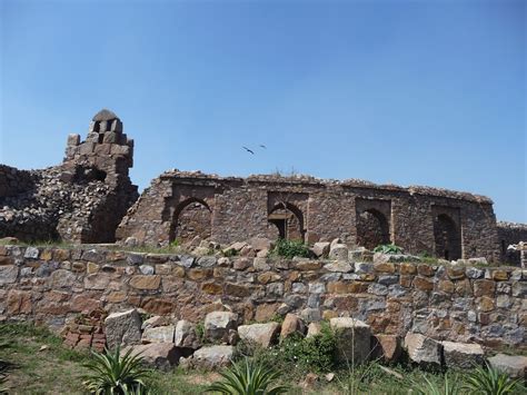 Delhi : Adilabad Fort near Tughlaqabad Fort and Ghiyas Ud Din Tughluq's ...