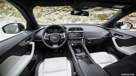 2017 Jaguar F-PACE 2.0d R-Sport AWD Diesel | Interior, Cockpit