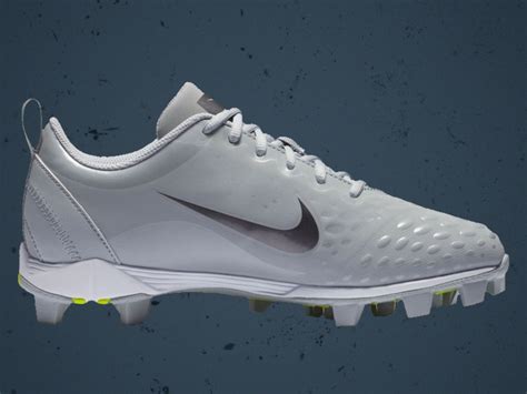 Nike Women's Hyperdiamond 2 Keystone Softball Cleats $29.97 | Sports Moms