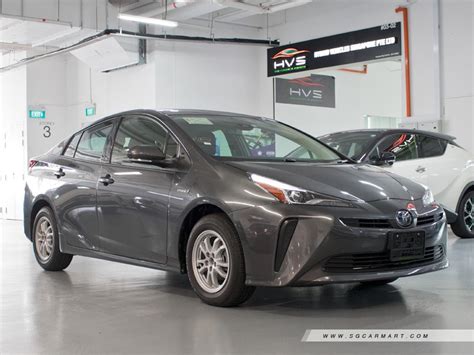 New Toyota Prius Hybrid Photos, Photo Gallery - Sgcarmart