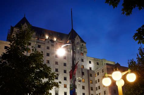 Gallery | Downtown Hotel in Ottawa | The Lord Elgin Hotel