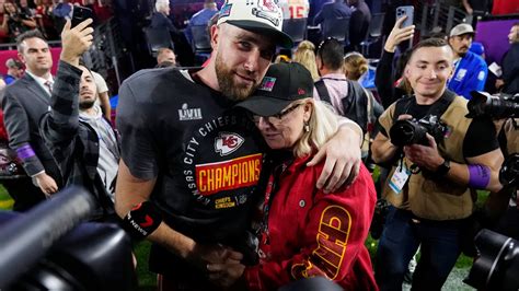 Travis Kelce tears up recalling post-Super Bowl talk with brother ...