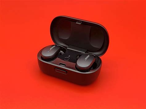 Apple AirPods Pro vs. Bose QuietComfort Earbuds: Which wireless earbuds win? | Tom's Guide