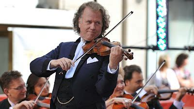 Angélica Italia: My Way André Rieu on his violin in New York