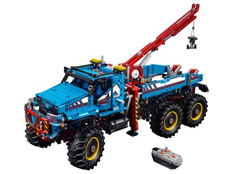 LEGO® Technic Allrad-Abschleppwagen 42070