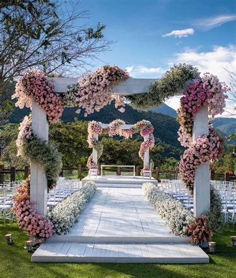 •carriemuza• | Decoração da entrada de casamento, Entrada de casamento ...