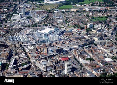 Hull city centre hi-res stock photography and images - Alamy